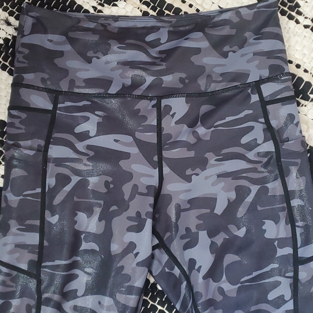 ZYIA Gray-Camo High-Rise Leggings